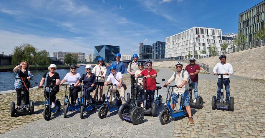 3-H Munich: Top Sights E-Scooter Tour with Local Guide - Key highlights worth your attention