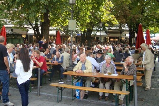 800 Years of History: A Munich GPS Audio Tour - Hofbräuhaus and Alter Hof: beer-hall fame and the older court vibe