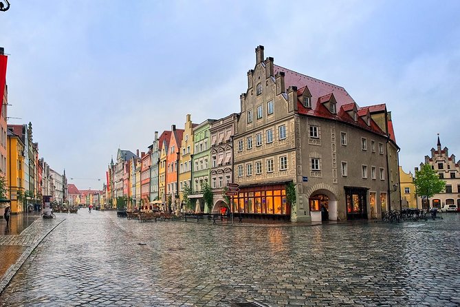 Airport Transfer: Munich Airport MUC to Munich by Luxury Van - Munich Airport Arrivals Pickup That Actually Reduces Stress