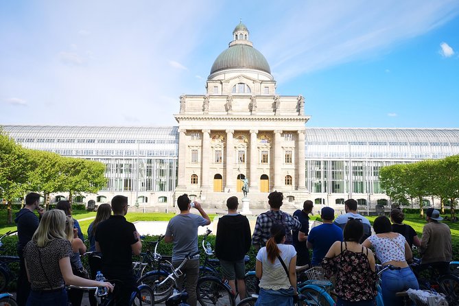 Classic Mike's Bike Tour daily @ 11.30 incl Beer Garden & Surfers - Start at Marienplatz, then get kitted up and ready to roll