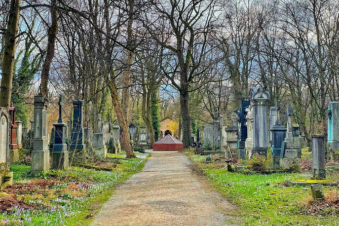 Death and Chocolate: Walking Tour of Munich's Old South Cemetery - Key highlights you should care about