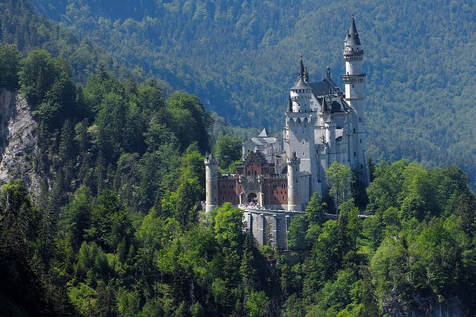 Express 6 tour from Munich to Neuschwasntein Castle - Why this Neuschwanstein day trip from Munich is so popular