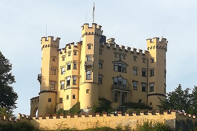 Express 6 tour from Munich to Neuschwasntein Castle - Marienbrücke and the walking plan that keeps you comfortable