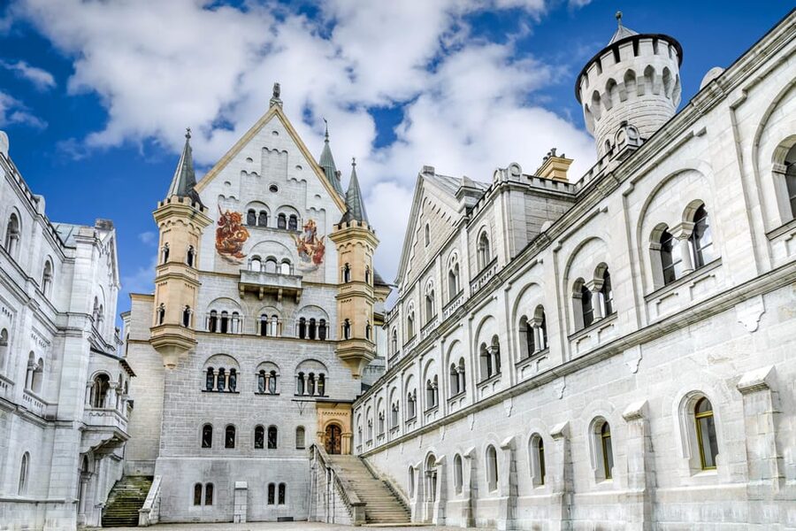 From Hohenschwangau: Tour to Neuschwanstein Castle - Pace, group size, and who this tour fits best