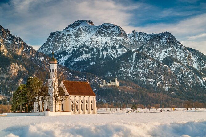 From Munich: Neuschwanstein Castle and Linderhof Private Tour - Neuschwanstein Castle: the shuttle to Mary’s Bridge and skip-the-line entry