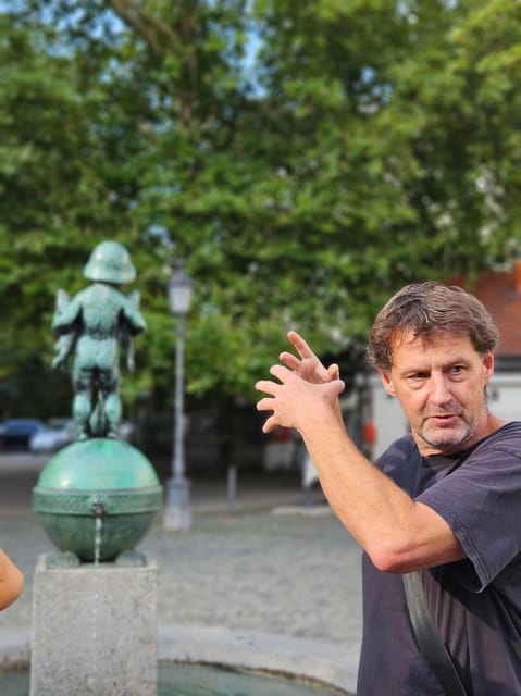 Glockenbachviertel culinary - the food tour - Five tastings: snacks, culture, and the right expectations