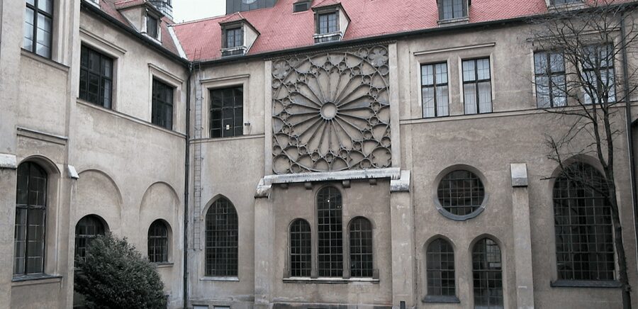 Klassik im Museum - Mars-Venus Hall, unreserved seats, and what to expect from the sound