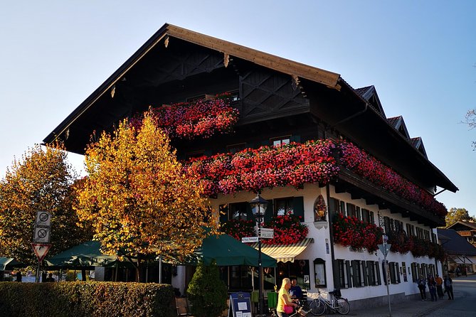 Mike's Neuschwanstein & Linderhof Private Tour from Munich - Price and Ticket Reality: What the $816.64 Actually Buys