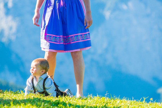 Mountain Top Photo Session - Why the Eckbauerbahn setup makes photos easier in Bavaria