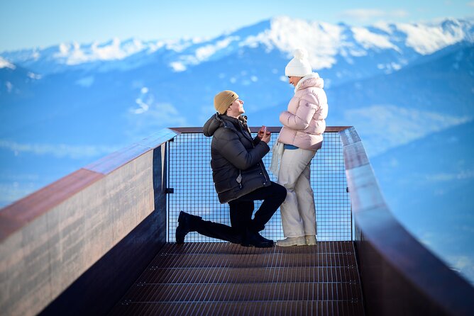 Mountain Top Photo Session - Roundtrip cable car fare: who is covered and why it affects value