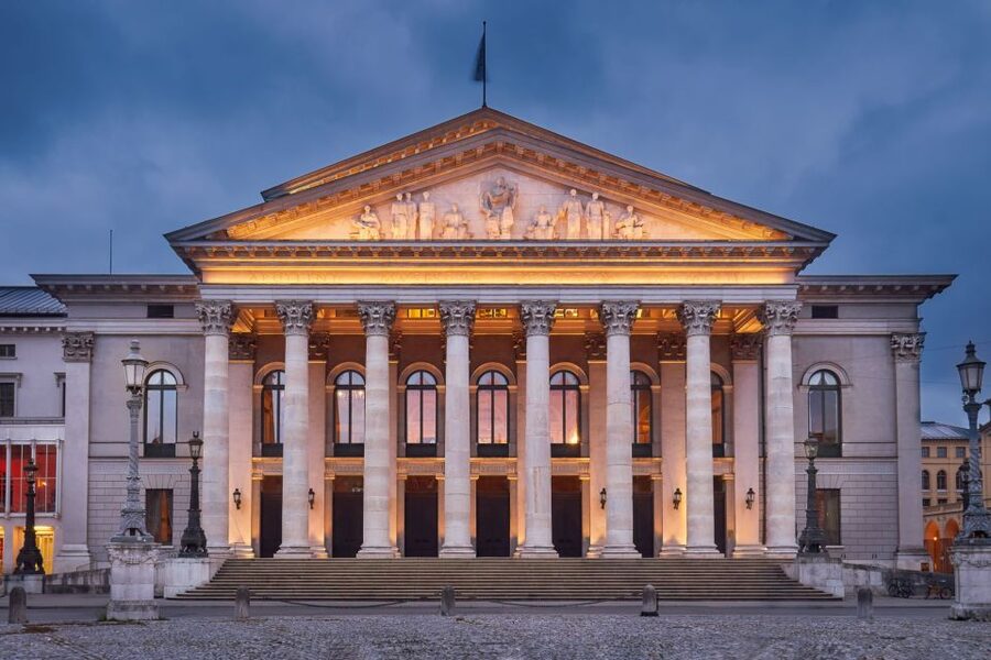 Mozart and German Composers Private Tour in Munich - St Peter’s Church: where choir tradition sets the tone