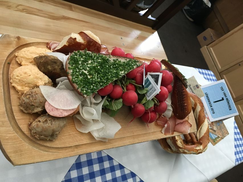 München: Oktoberfest Experience and Lunch in Tent - Practical tips that make your Oktoberfest day smoother