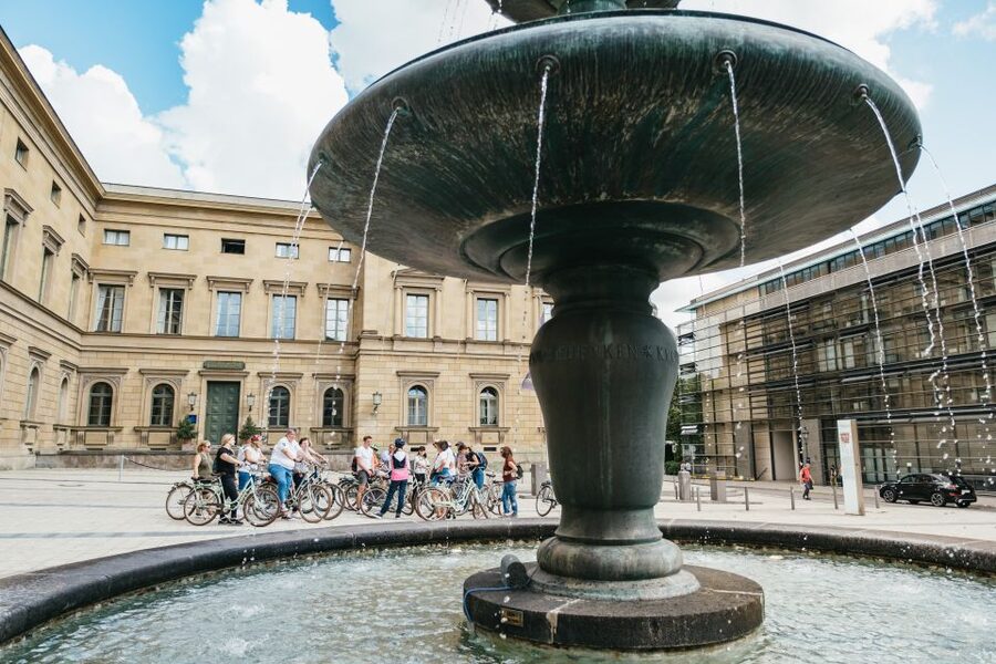 Munich 3-Hour Guided Bike Tour - Munich Residenz and the Hofgarten, Royal Power Meets Garden Calm