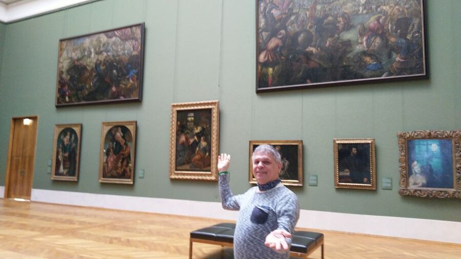 Munich: Alte Pinakothek Skip-the-Line & Guided Walking Tour - Inside the galleries, 700+ paintings in a focused route