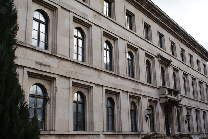 Munich and Nazi History Combination Day Tour Small Group - Hitler and the Nazi Party on Foot, How Munich Changes When You Know What to Look For
