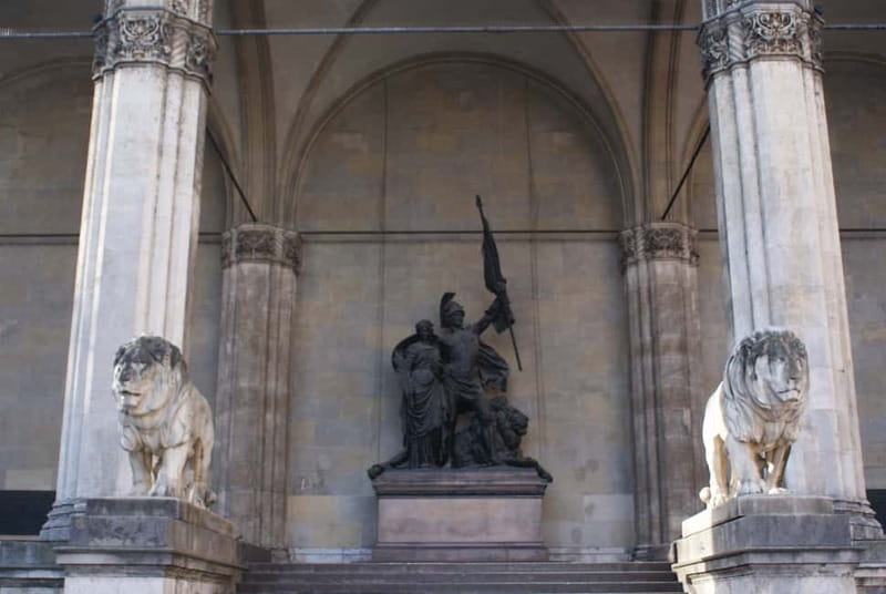Munich and Nazi History Combination Day Tour Small Group - Meeting at Marienplatz, Then Getting to Dachau Without Stress