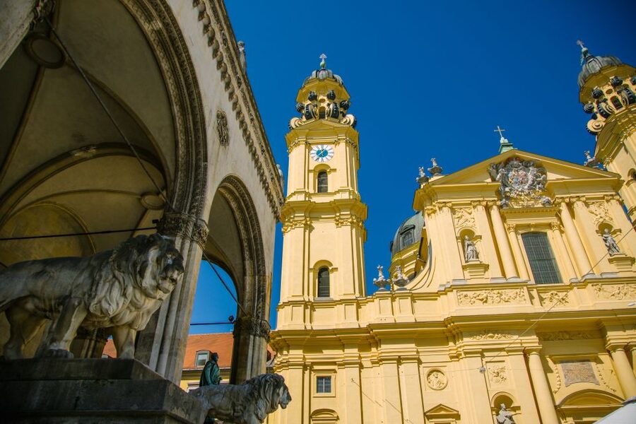 Munich: Bike Tour with Beer Garden Break - Odeonsplatz and the “dark past” context you actually need