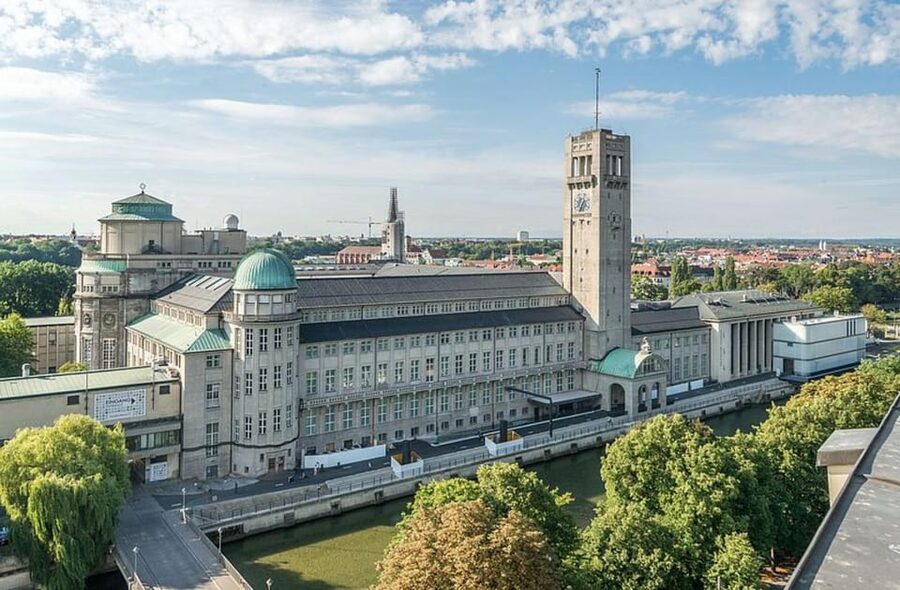 Munich: Deutsches Museum Entry Ticket - Where the Deutsches Museum fits in Munich (and why the island matters)