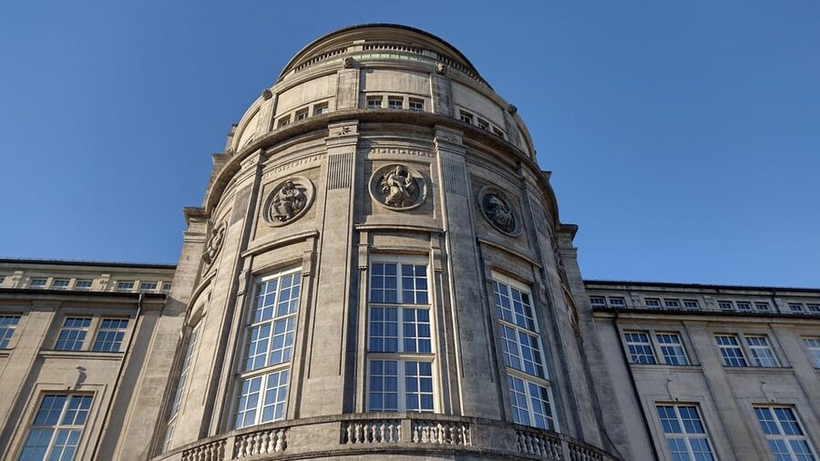 Munich: Deutsches Museum Guided Tour with Entry Ticket - Why a guided Deutsches Museum tour makes Munich make sense