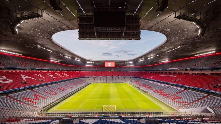 Munich: FC Bayern Museum + Arena View - The audio guide via the Allianz Arena app, and why self-paced matters