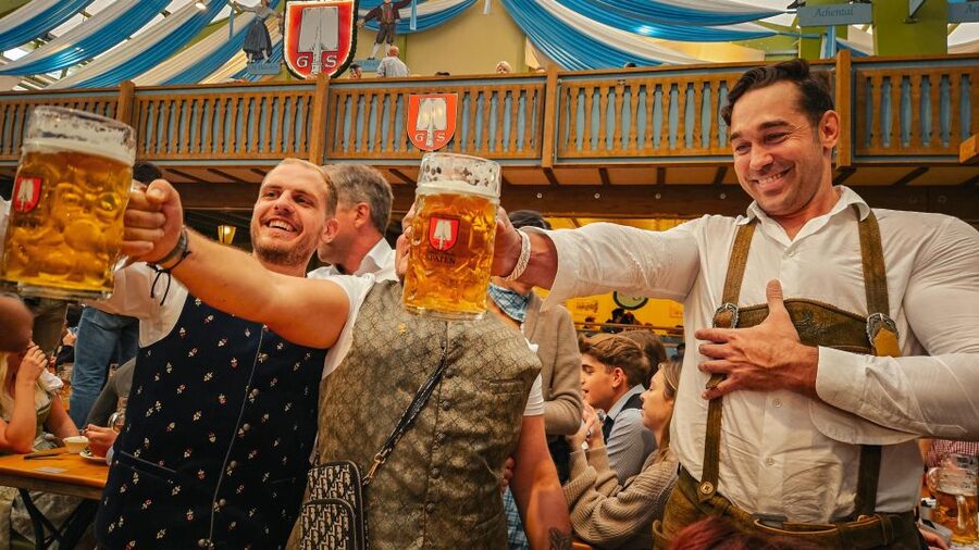 Munich: Guided Oktoberfest Experience with Beer and Lunch - First Stop at Westendstraße: Meet, Sip, Then Go