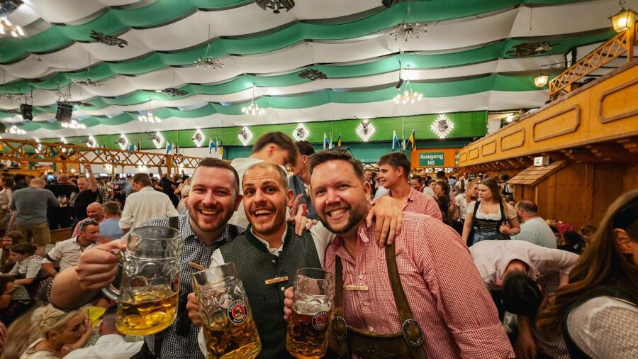 Munich: Guided Oktoberfest Experience with Beer and Lunch - FAQ
