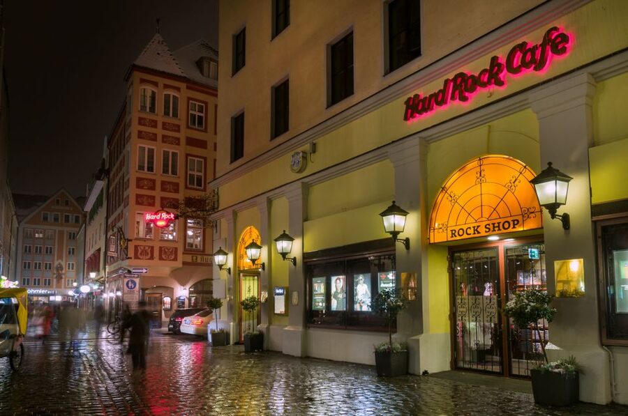 Munich: Hard Rock Cafe with Set Menu for Lunch or Dinner - Key points to know before you go