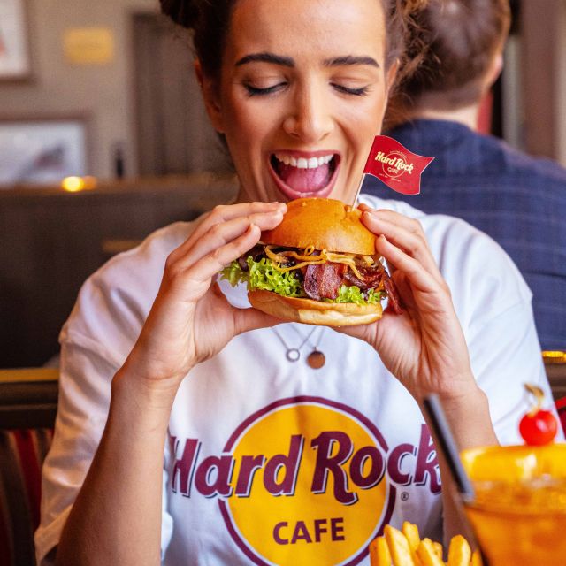 Munich: Hard Rock Cafe with Set Menu for Lunch or Dinner - Electric 3-course menu, plus more main-course variety