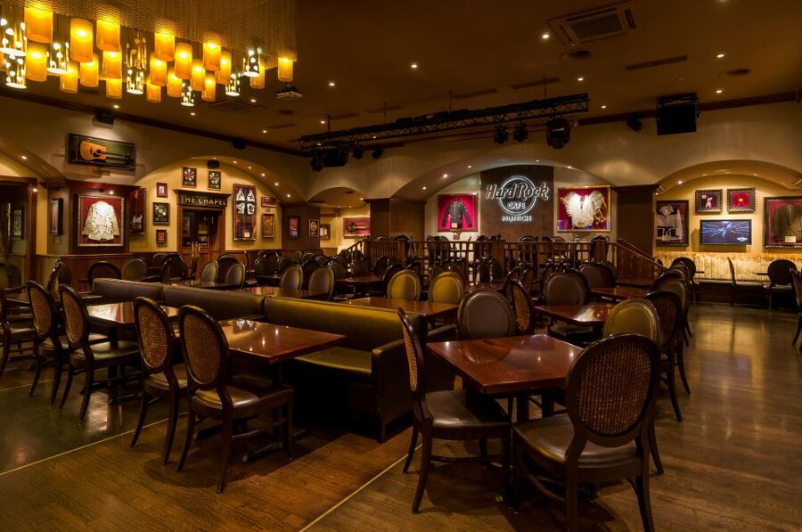 Munich: Hard Rock Cafe with Set Menu for Lunch or Dinner - What to expect from the food and the included drinks