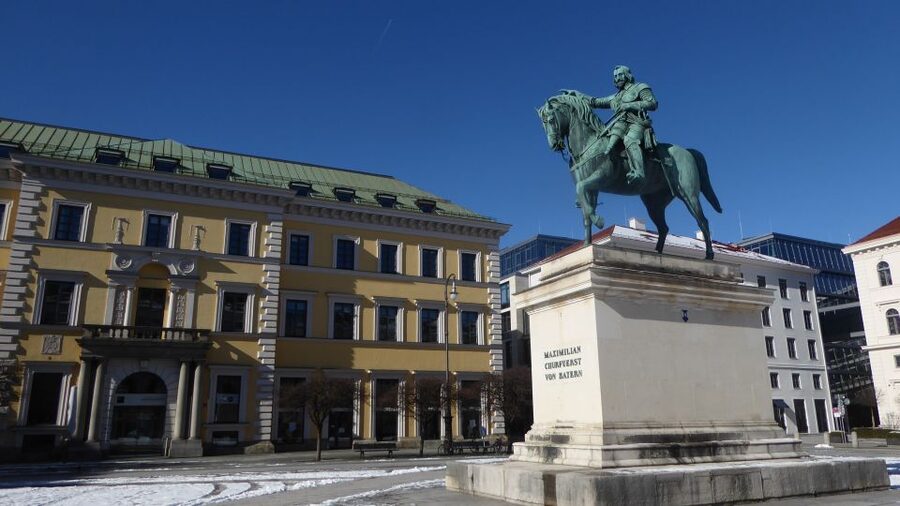 Munich: Historical Walking Tour Maxvorstadt with GEO Epoche - Key things that make this Maxvorstadt walk worth your time