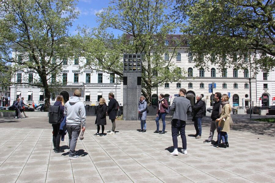 Munich: Historical Walking Tour on the Rise of Hitler - Key things you’ll notice on this walk