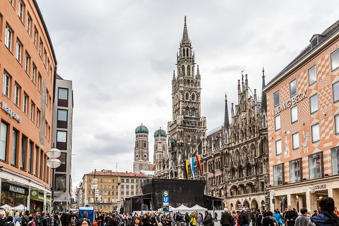 Munich History Tour: Private & Personalized with a Local Guide - St. Peter’s Church: old parish roots plus city views