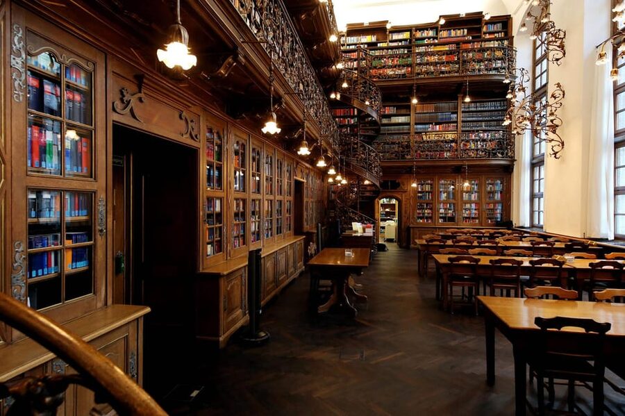 Munich: Law Library Guided Visit with Entry Tickets - Price and Value: Why $14 Can Actually Feel Fair