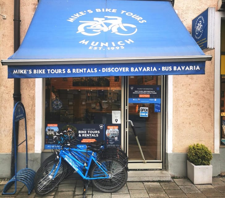 Munich: Mini Classic Bike Tour with Beer Garden Stop at 4 PM - How the guides keep you engaged, from jokes to answers