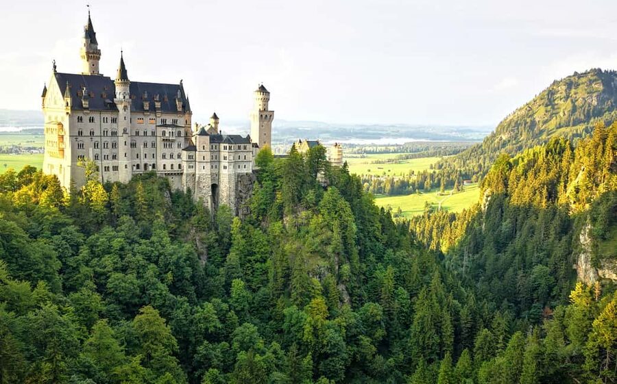 Munich: Neuschwanstein Castle by Bus with Alpine Bike Ride - From Munich to King Ludwig’s world in one long day