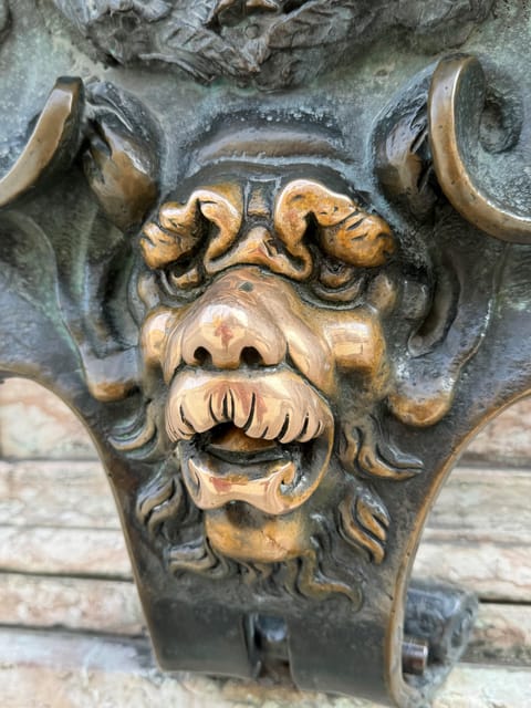 Munich: Night Watchman Tour for Kids (6 - 12 years) - 75 min - Starting at Mariensäule (Marienplatz): The Fastest Way to Feel Oriented