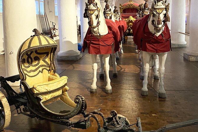 Munich Nymphenburg Palace & Carriage Museum Fast-Track Tour - Guide experience and group vibe: what makes it feel worth it
