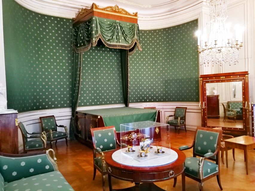 Munich: Nymphenburg Palace with official Guide - Practical tips, rules, and what to bring