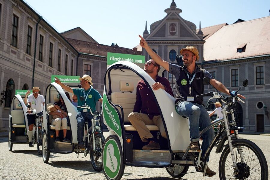 Munich: Old Town and English Garden Rickshaw Tour - How long to book: choosing 1 hour vs 2.5 hours