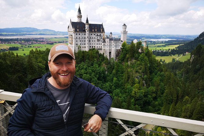 Munich private Car & Walking Tour incl. BMW World & River Surfers - When Zugspitze Plans Change, and How You Still Get a Strong Castle Day