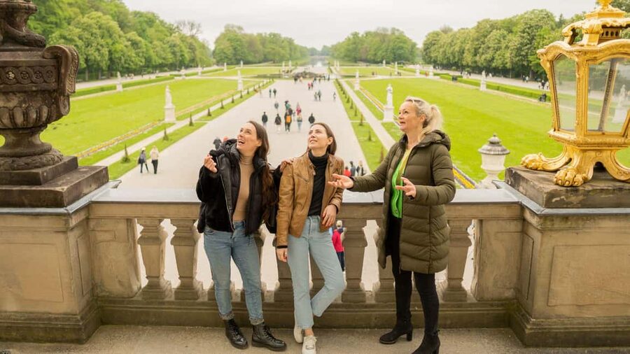 Munich: Private Personalized Walking Tour with a Local Host - How the local host matching really works