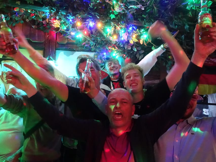 Munich: Private pub crawl with insider-guide & free shots - Meeting at Leopoldstraße 96, then finding your guide fast