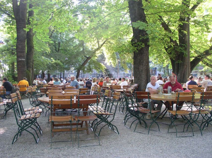 Munich: Private Walking Tour of the Historical City Center - Viktualienmarkt finish: the market and a central beer garden