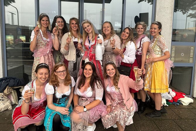 Munich PubCrawl: 4 Venues, Welcome Shots + Club Entry - Stops 2 to 4: three more venues that keep the night from getting stale