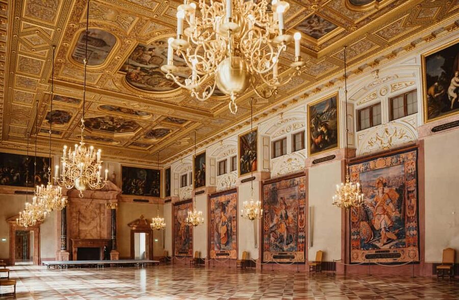 Munich: Residenz Museum Tickets and 2,5-hour Guided Tour - Inside the Rooms: What You Visit and Why It Feels Like Royal Life