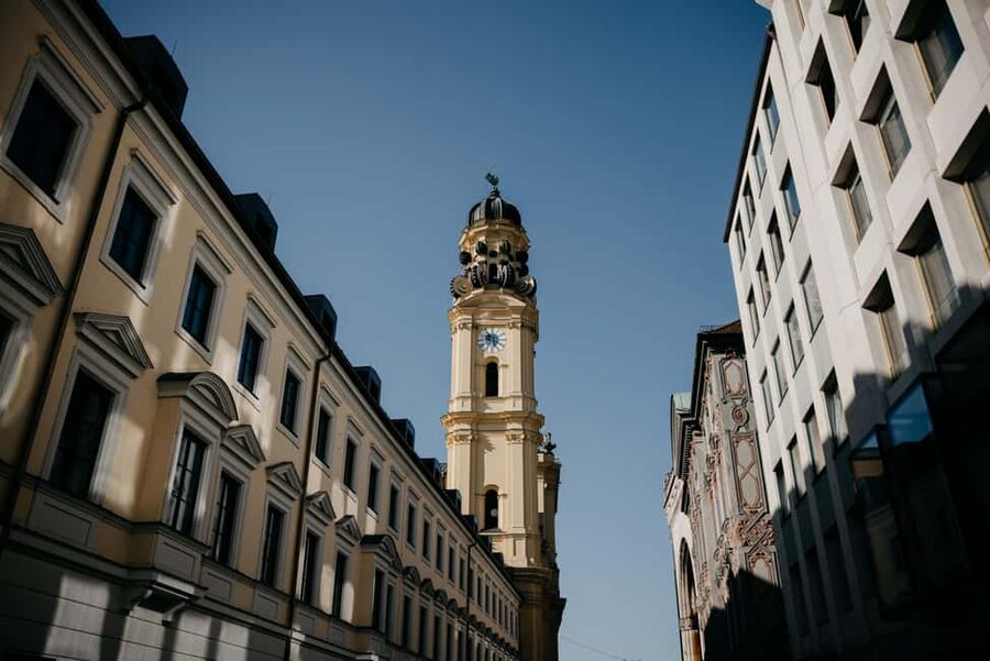 Munich's 500 Years of Architecture Guided Tour - Bavarian State Opera and Maximilianstraße: grandeur in a straight line
