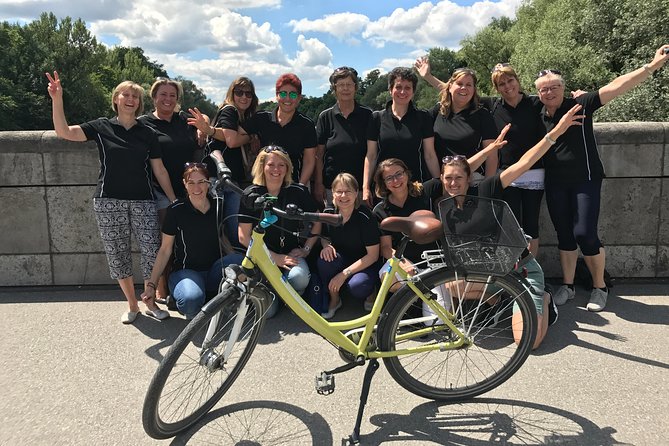 Munich Small-Group Bike Tour - What the guide adds beyond the landmarks
