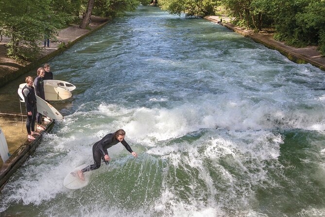 Munich: Surf Experience In Munich Eisbach River Wave -Germany - Stop 1: Making Sense of the Eisbachwelle Standing Wave