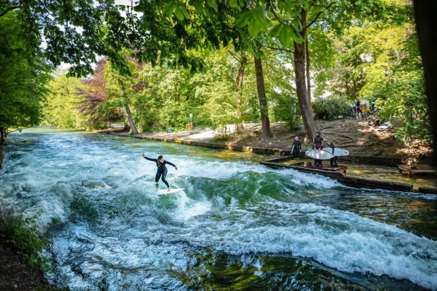Munich Surf Experience Surfing In Munich Eisbach River Wave - Should you book the Munich Eisbach River Wave session?