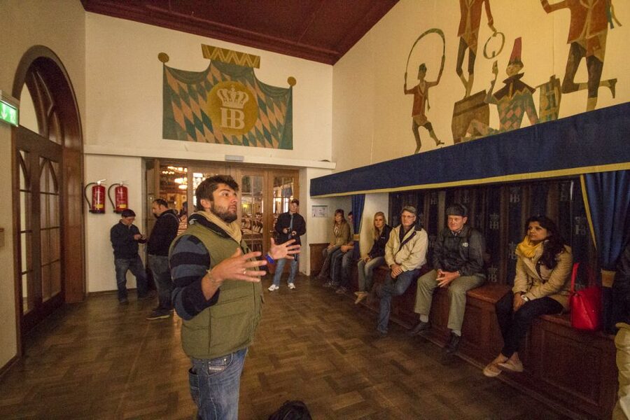 Munich: Third Reich & WWII Walking Tour - Guides like Michael, Steve, Alex, and Josh: what makes a difference